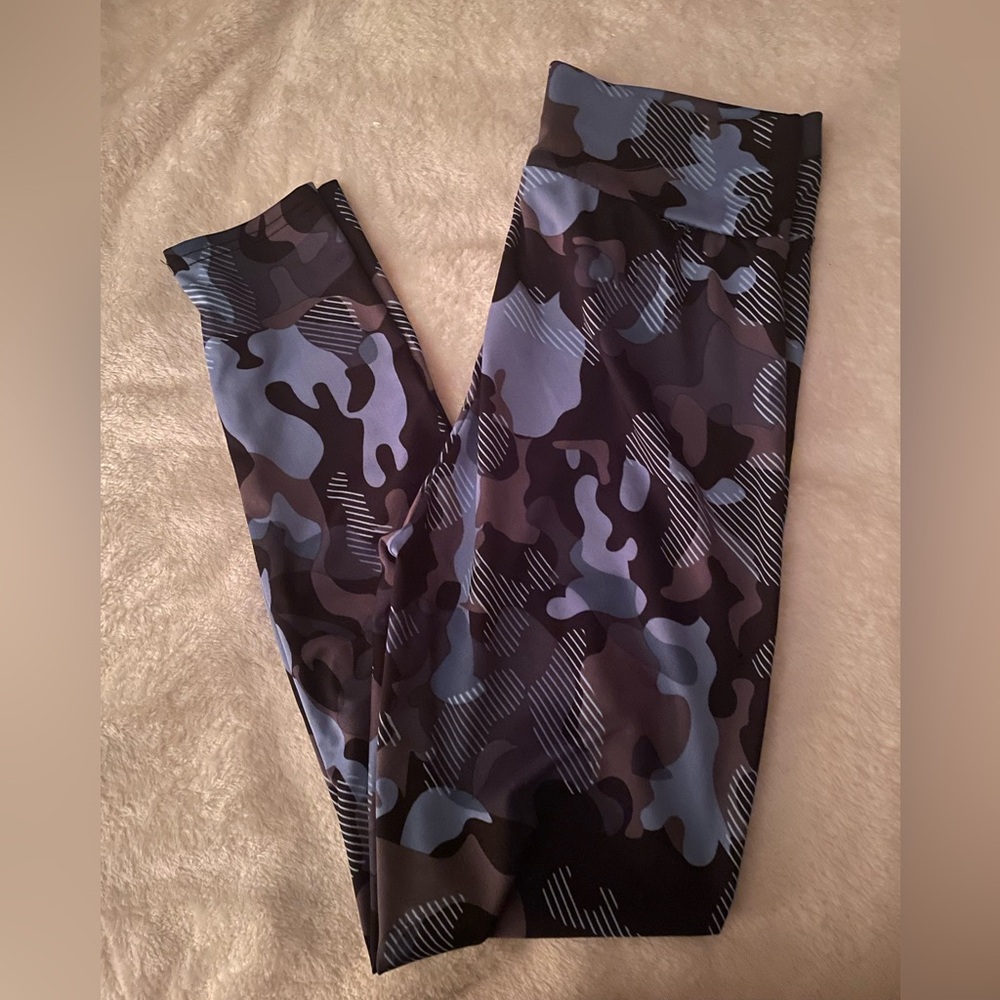 Ladies blue and black leggings